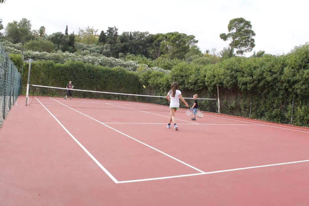 Loftotel Canet Esporles Exterior photo